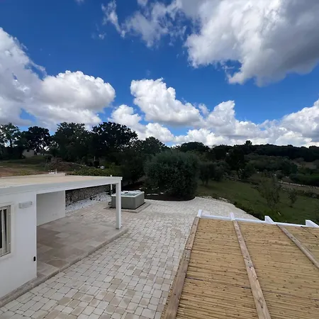 Trulli - Coni Di Luce * Locorotondo