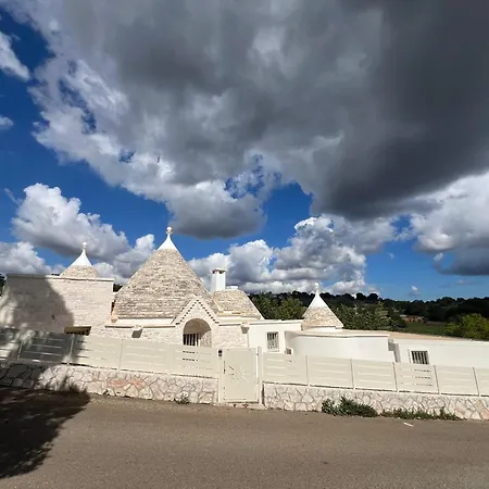 Trulli - Coni Di Luce Holiday home *